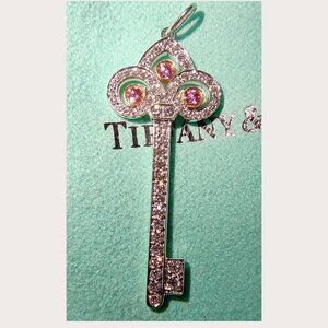 Tiffany & Co. – Fleur de Lis Key Pendant Platinum Diamonds
